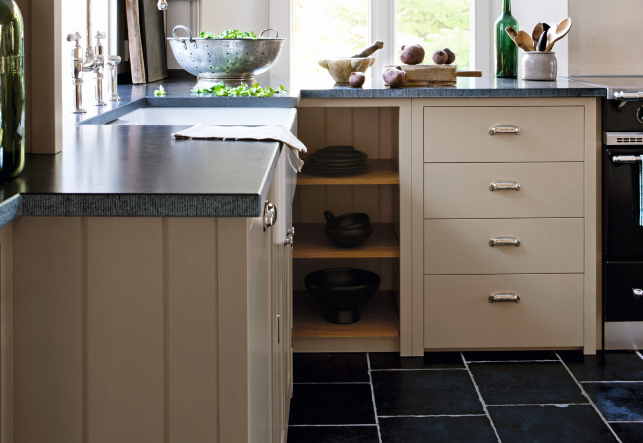 Blaustein Küchenarbeitsplatten und Becken | Naturstein Vonderhecken